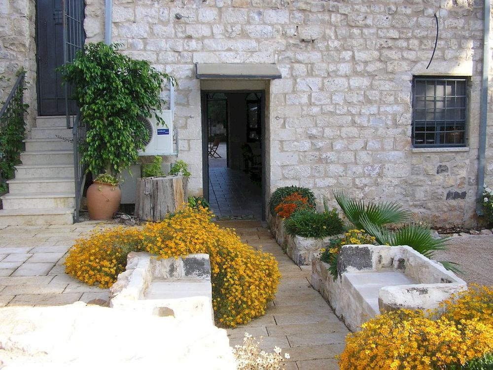 Hotel Shulamit Yard à Rosh Pina Extérieur photo