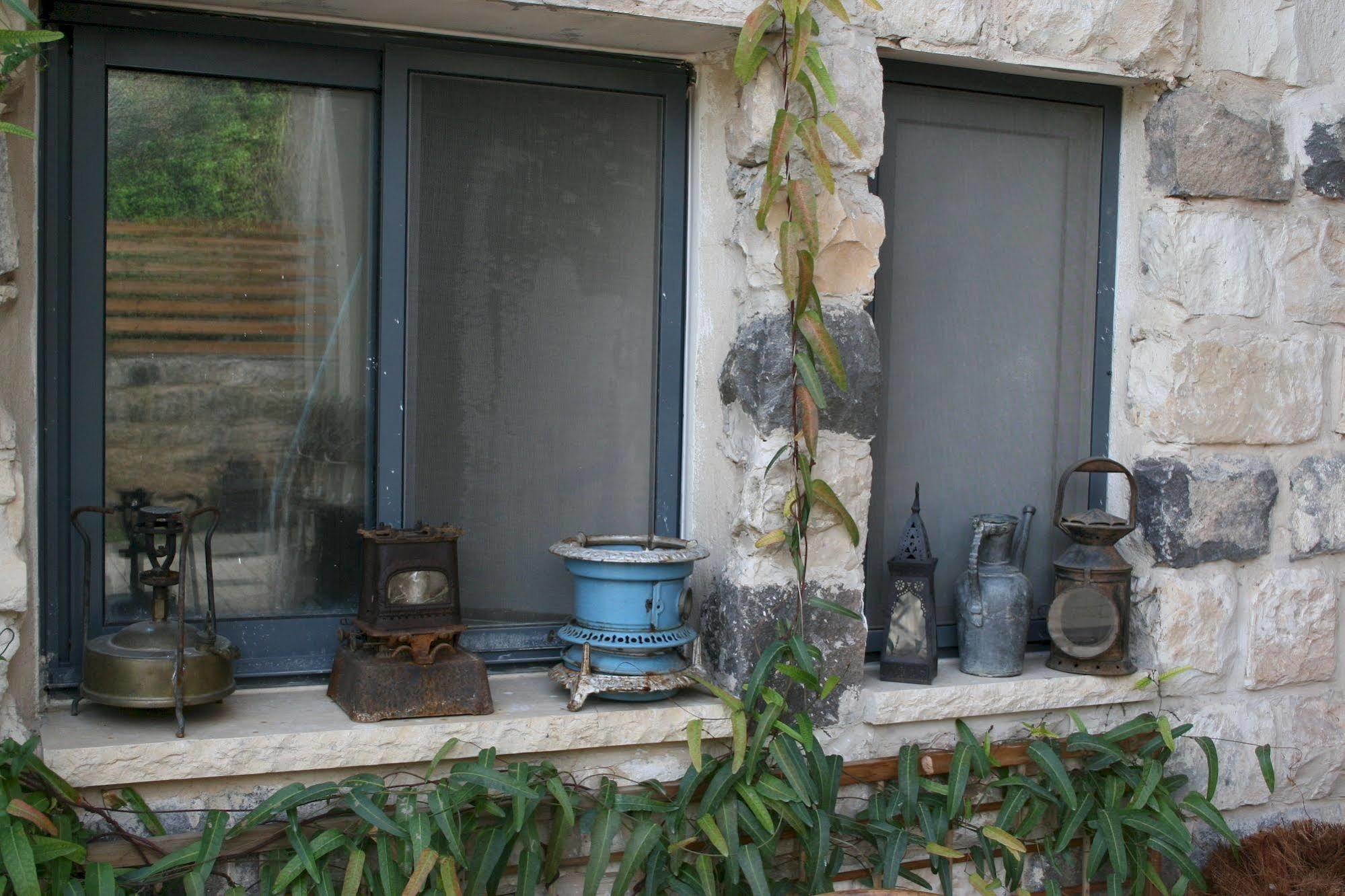 Hotel Shulamit Yard à Rosh Pina Extérieur photo