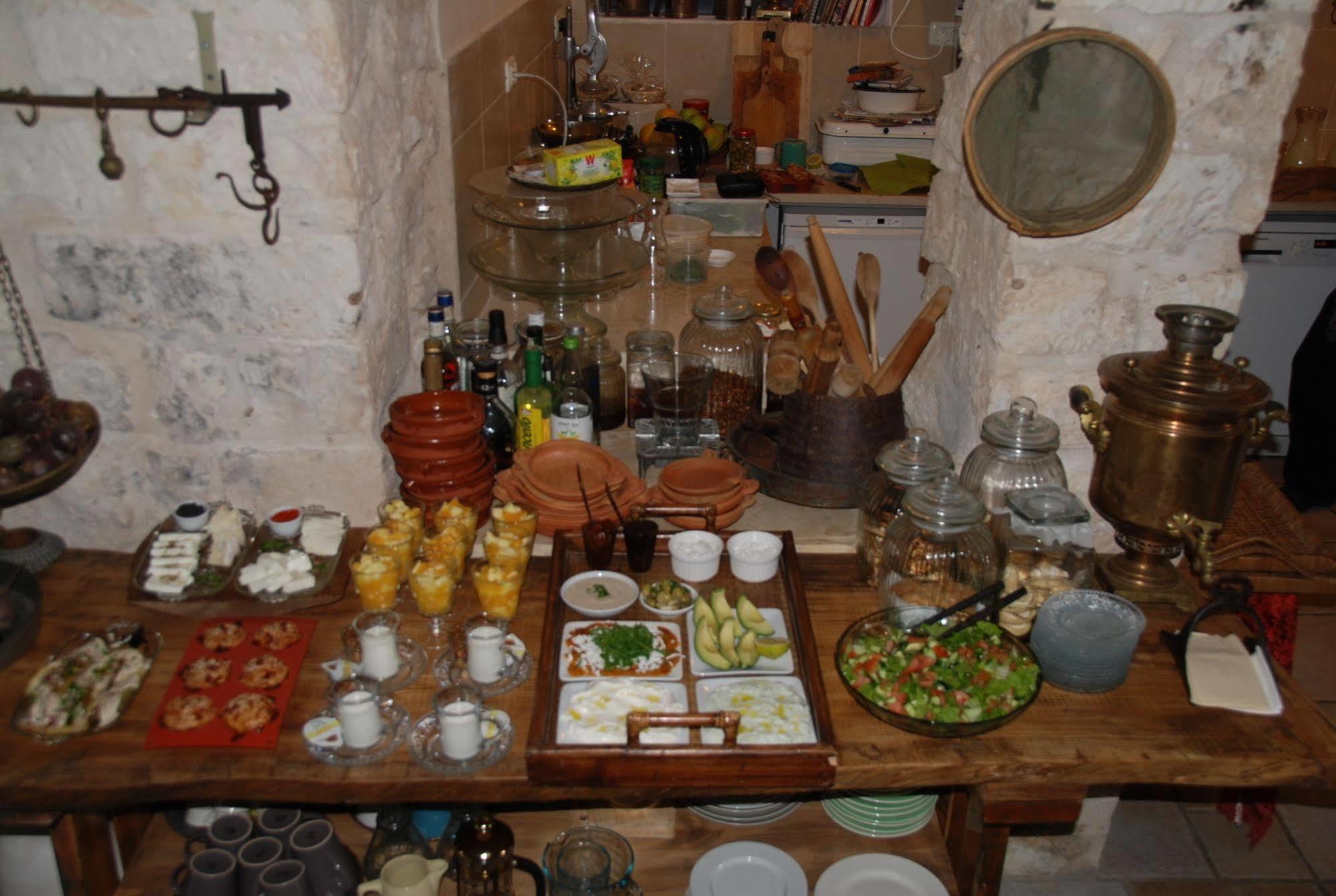 Hotel Shulamit Yard à Rosh Pina Extérieur photo