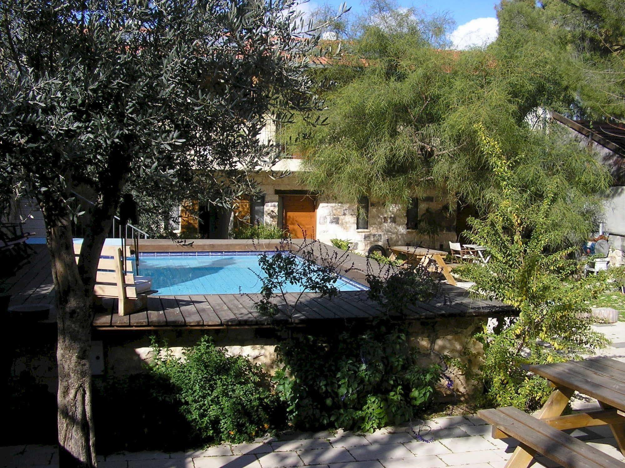 Hotel Shulamit Yard à Rosh Pina Extérieur photo